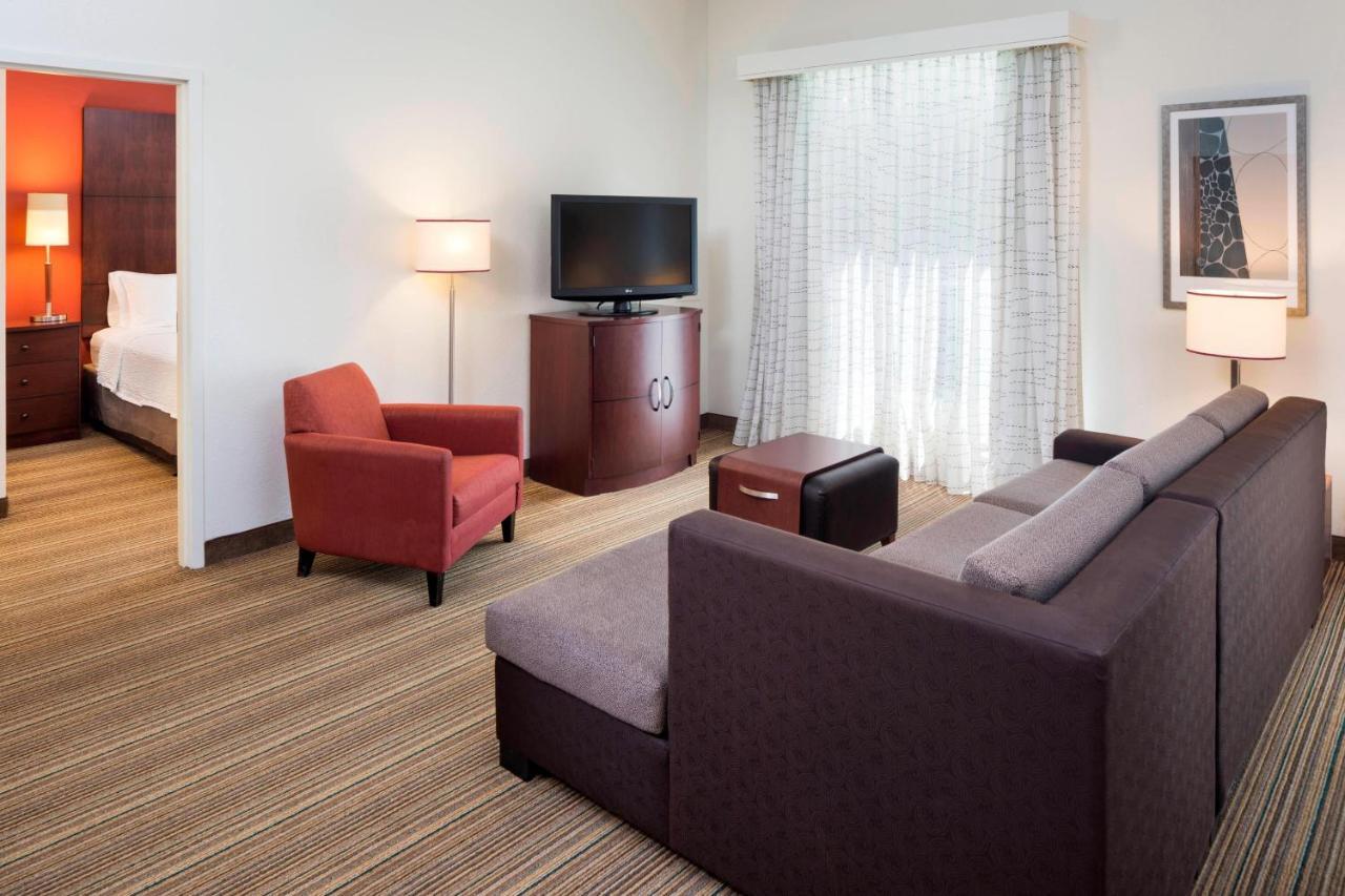 Residence Inn By Marriott Minneapolis Идайна Экстерьер фото