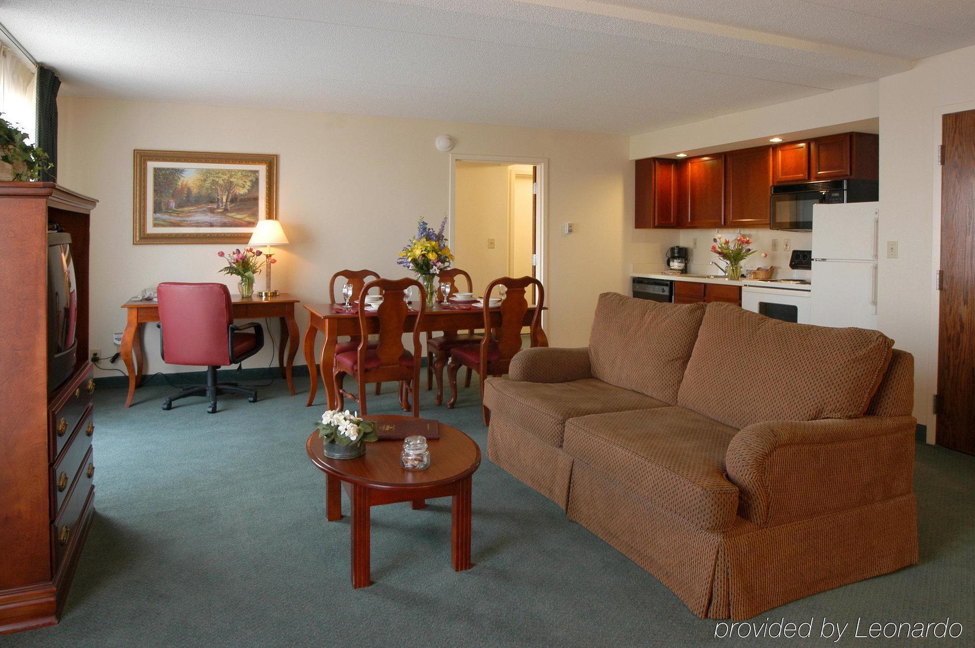 Residence Inn By Marriott Minneapolis Идайна Номер фото