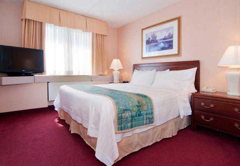 Residence Inn By Marriott Minneapolis Идайна Номер фото