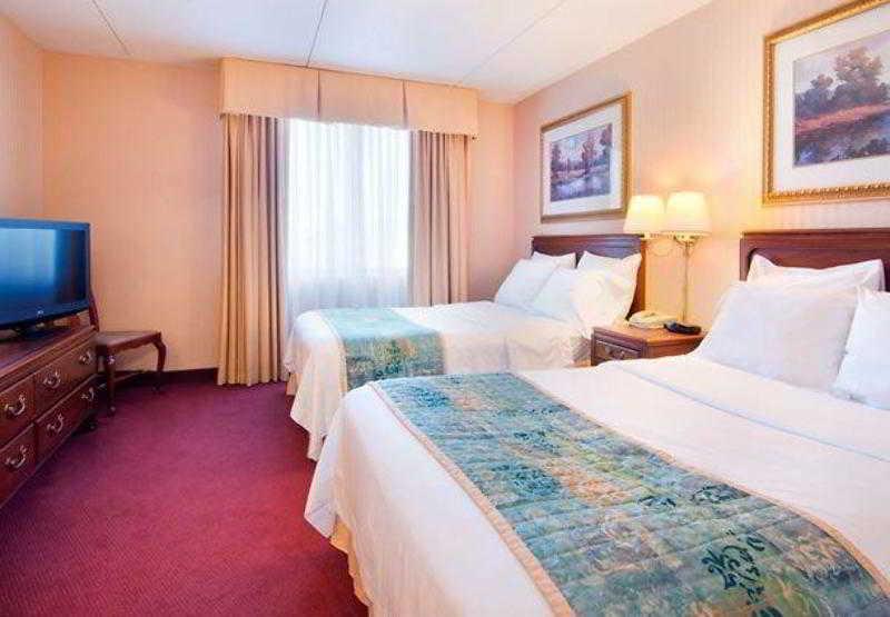Residence Inn By Marriott Minneapolis Идайна Номер фото