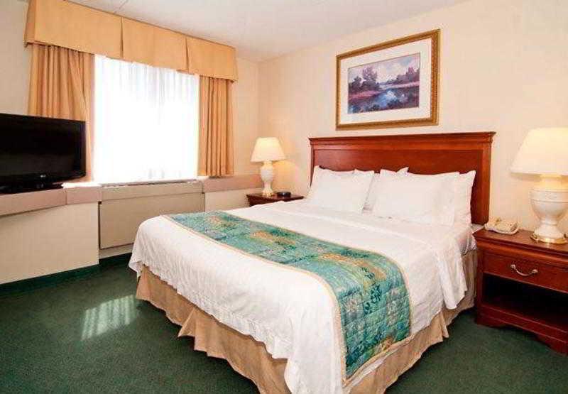 Residence Inn By Marriott Minneapolis Идайна Номер фото