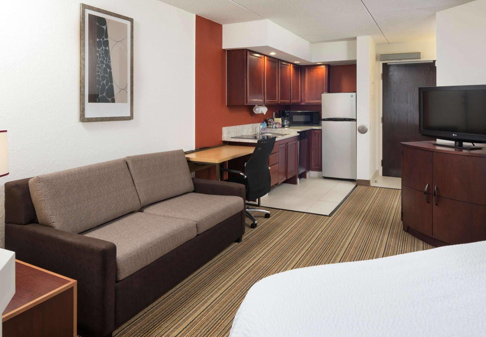 Residence Inn By Marriott Minneapolis Идайна Экстерьер фото